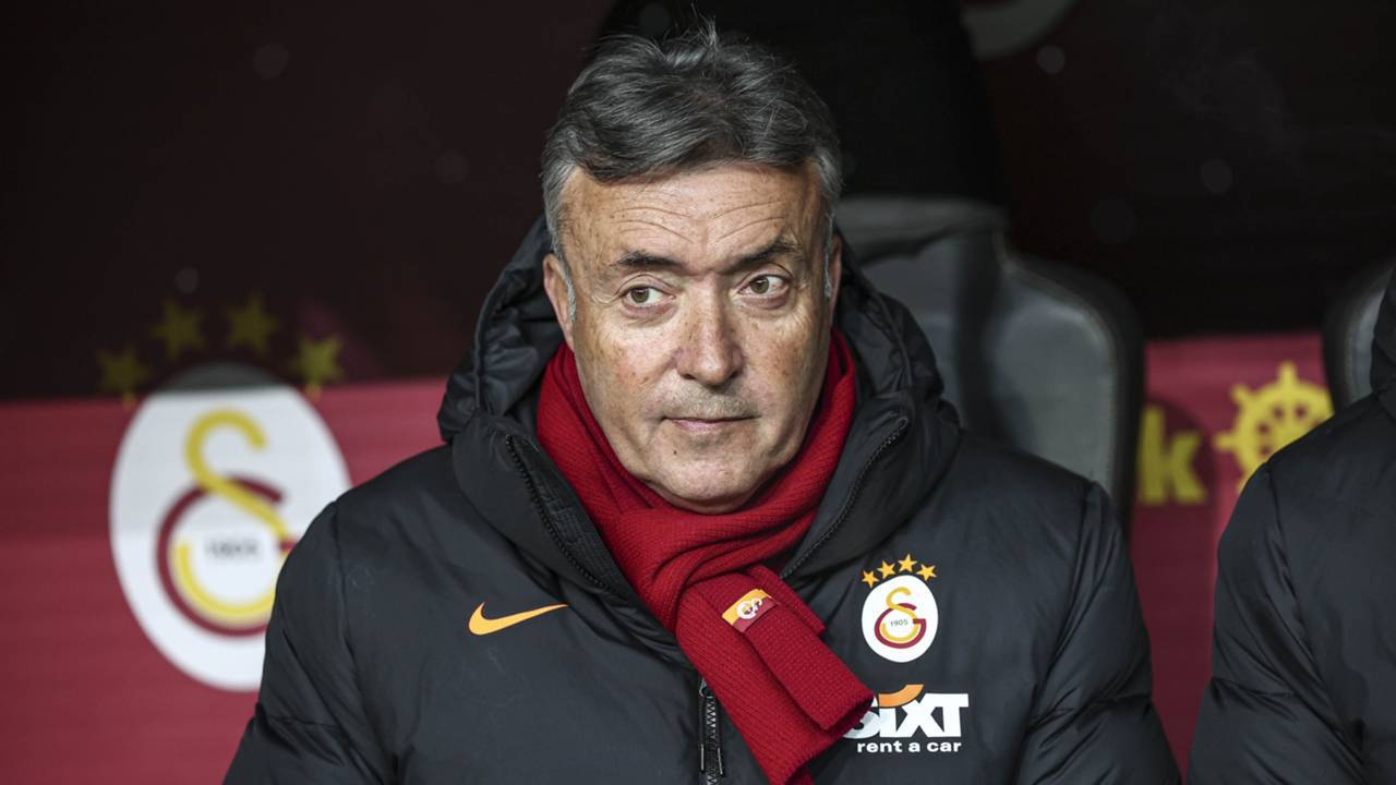 Galatasaray; 59 yaşındaki çalıştırıcıyla Atakaş Hatayspor’a 4-2, Kasımpaşa’ya 3-1 ve Trabzonspor’a da 2-1’le kaybetti. Sarı-kırmızılılar, bu süreçte Aytemiz Alanyaspor ve son olarak da Yukatel Kayserispor ile ise 1-1’lik skorlarla puanları paylaştı.