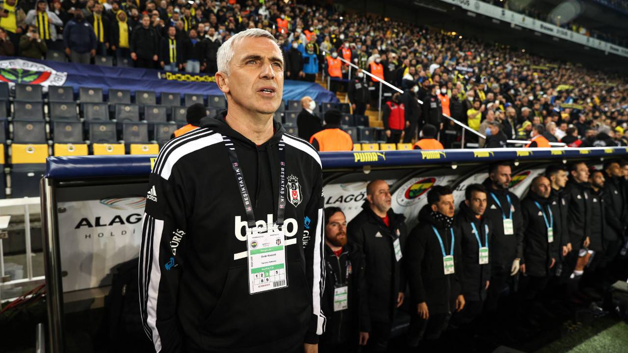Beşiktaş, Karaveli yönetiminde savunmada da daha başarılı bir görüntü ortaya koydu. Sergen Yalçın ile çıktığı 15 maçta 22 gol yiyen siyah-beyazlı ekip 1,4 ortalamayla oynarken, Karaveli'nin teknik direktörlüğündeki 11 maçta kalesinde 10 gördü ve bu oranı da 0,9'a çevirdi.