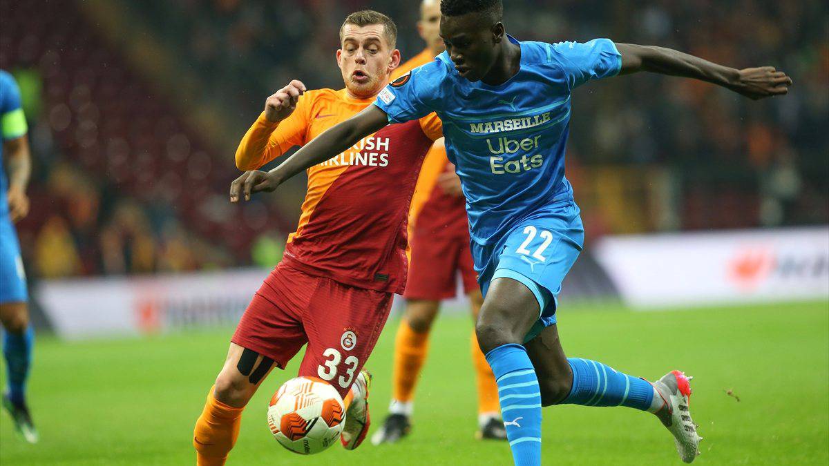 Yapılan görüşmeler sonucunda bonservis bedeli için 8 milyon Euro karşılığında anlaşmaya varıldı. Bundan sonra transferin gerçekleşmesi için bir tek şart bulunuyor. Sampdoria takımı Serie A’da kalırsa imzalar atılacak, küme düşmesi durumunda transfer rafa kalkacak.