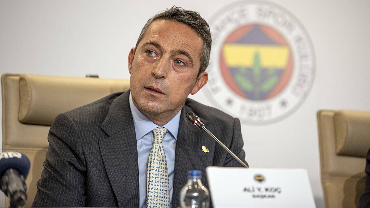 Ali Koç işaret etti! Fenerbahçeli oyuncuya astronomik teklif...