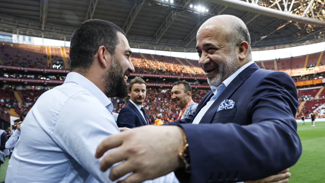 Futbolu bırakmaya hazırlanan tecrübeli futbolcu, bu sezon 12 müsabakada forma giydi. 35 yaşındaki futbolcu, 297 dakika süre alırken, 1 asist kaydetti. Ağustos ayında ayağından sakatlanan Turan, 34 maçta sakatlığı nedeniyle süre alamadı...