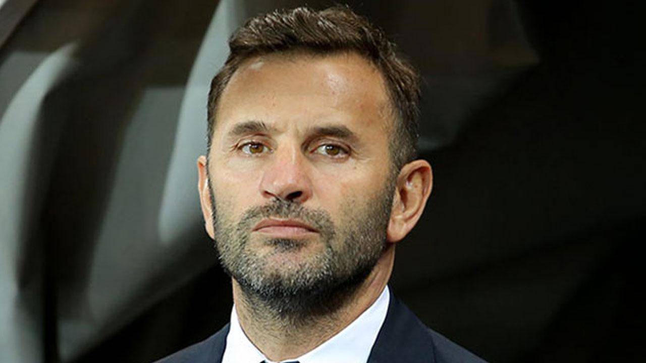AA muhabirinin kulüp yetkililerinden aldığı bilgiye göre Galatasaray, transferde kaliteli, tecrübeli ve katkı verme olasılığı yüksek oyunculara yöneldi. Teknik direktör Okan Buruk, yönetimle görüşmesinde orta saha için 6, 8 ve 10 numara, ayrıca santrfor ve kanat oyuncusu talebinde bulundu. Kulüp, ayrıca sağ bekte alternatif ve yerli futbolcu arayışlarını da sürdürüyor.