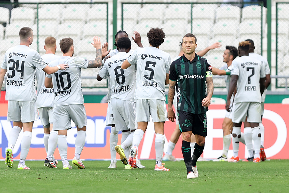 Kocaelispor, aldığı seri galibiyetlerle puanını 11'e çıkardı. Körfez temsilcisi, sahasındaki son 2 maçta kalesinde gol görmedi.