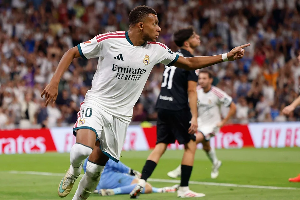 Real Madrid, Real Sociedad’ı farklı geçti!