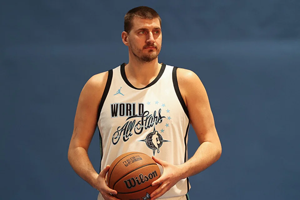 Nikola Jokic, NBA tarihine geçti!