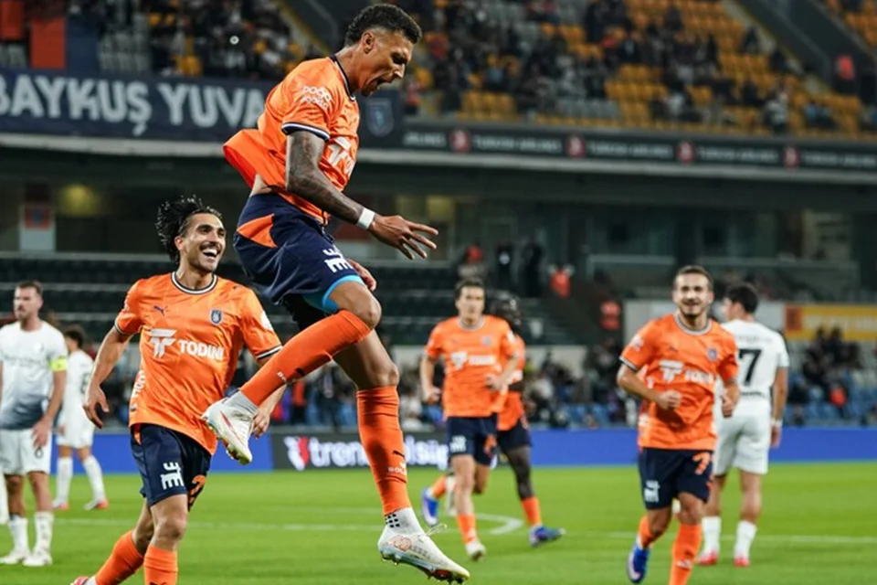 Başakşehir, 4 maç sonra kazandı!