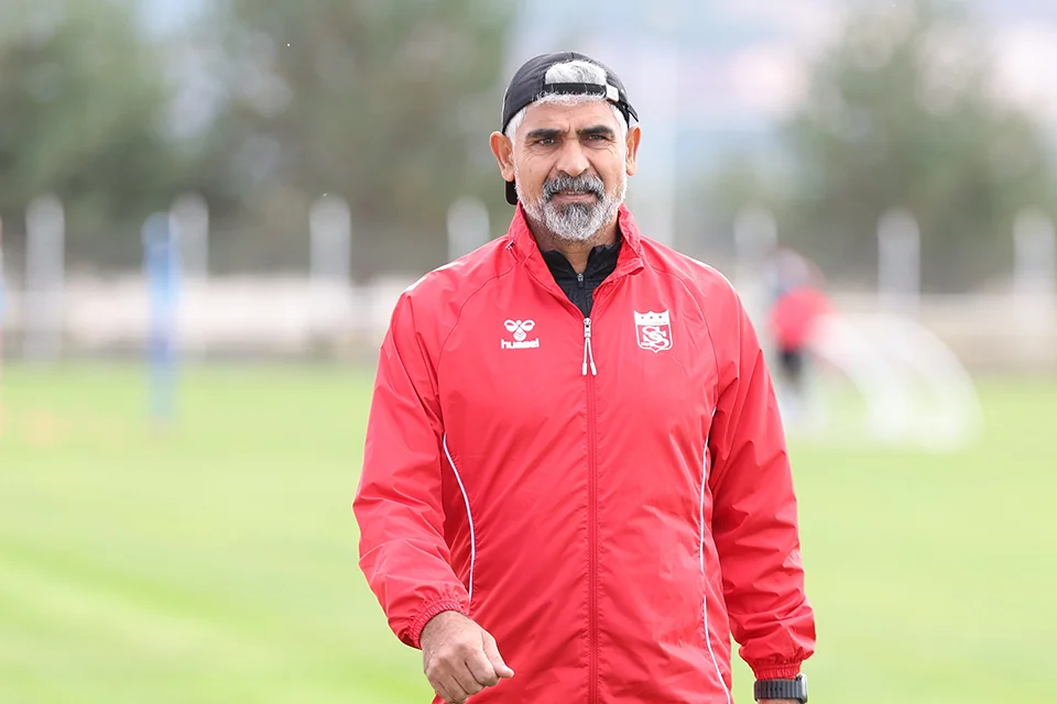 İsmet Taşdemir: Futbol anlamında işler doğru gitmiyor!