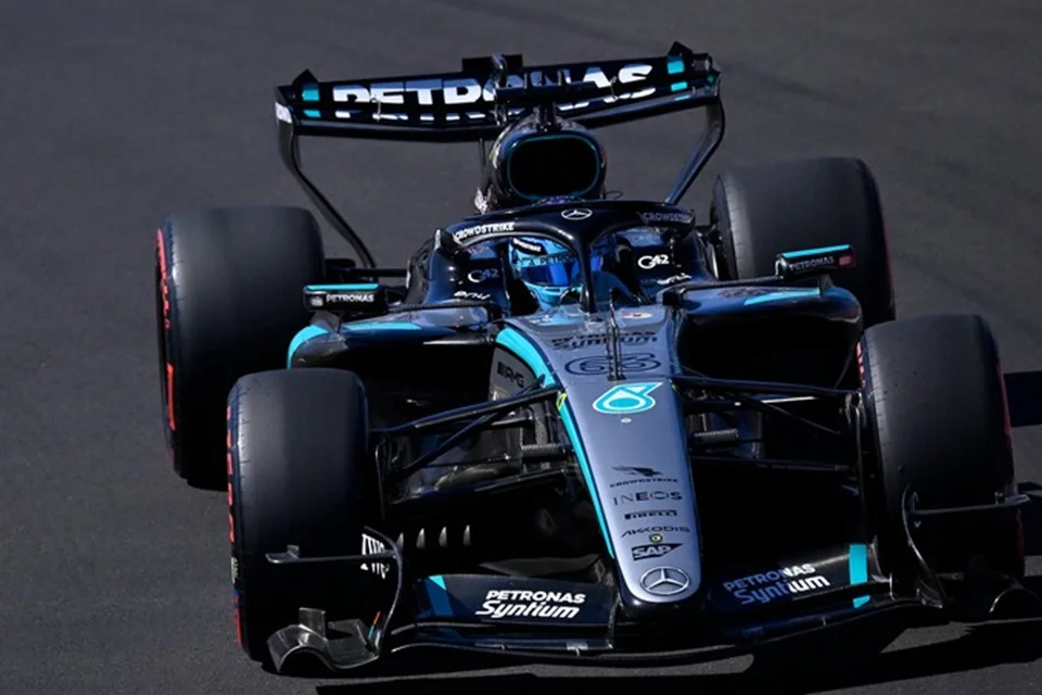 F1 Azerbaycan GP’de pole pozisyonunu George Russell kazandı!