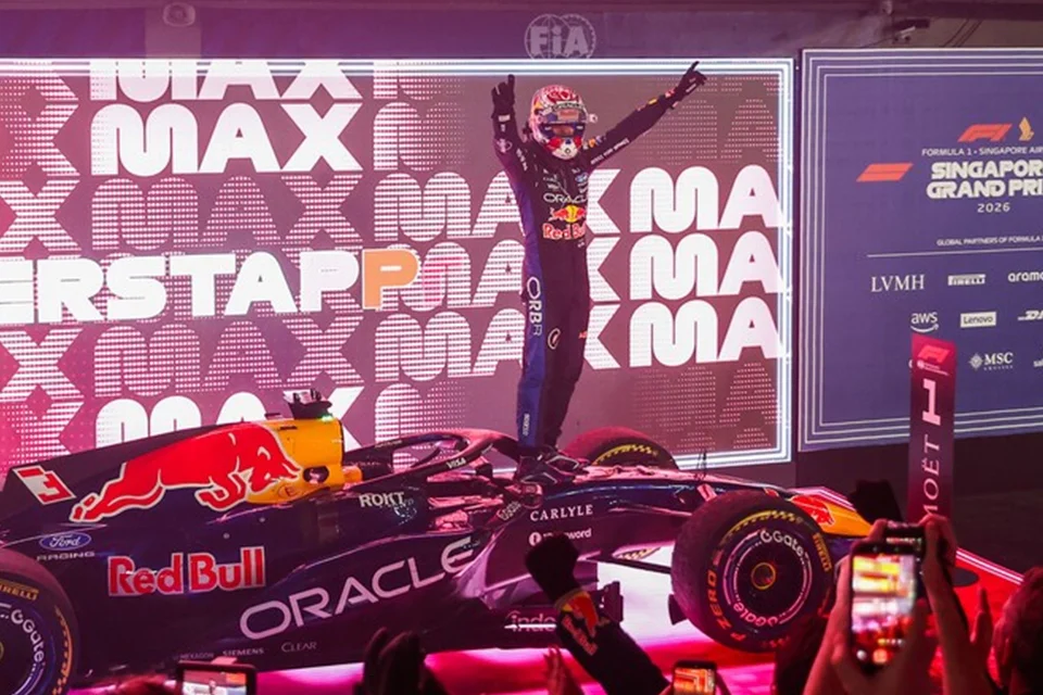 Formula 1 Singapur GP’sini Max Verstappen kazandı!