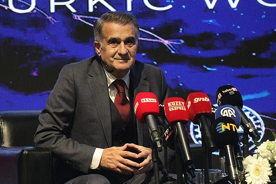 Şenol Güneş, Trabzon'da gençlerle buluştu!